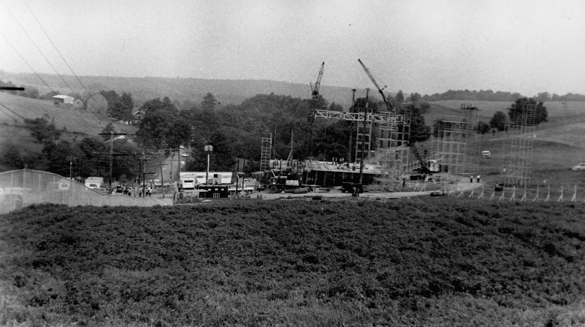 wdstkstageconstr 2.jpg